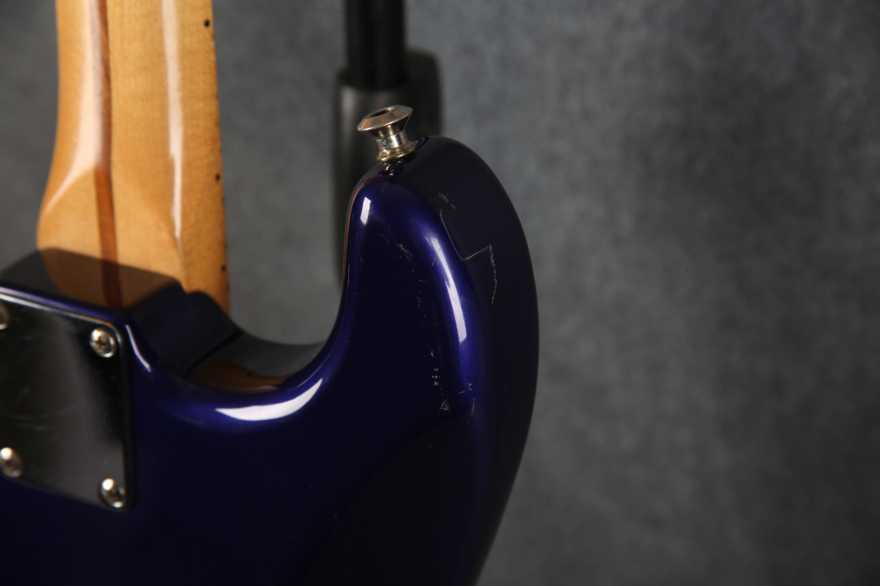 Fender FSR Mexican Standard Stratocaster Midnight Blue 2nd Hand