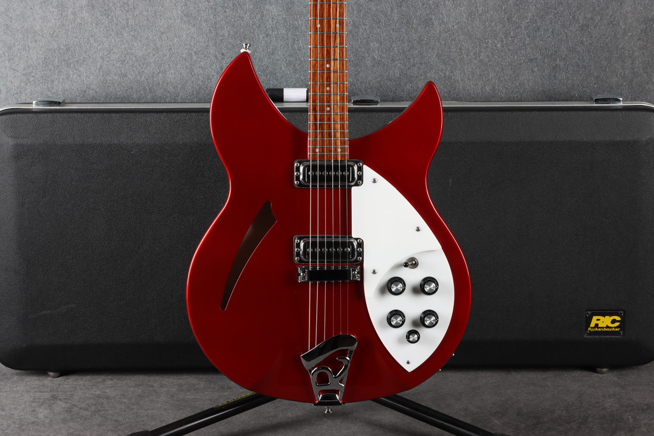 Rickenbacker 330 Ruby Red 2nd Hand | Rich Tone Music
