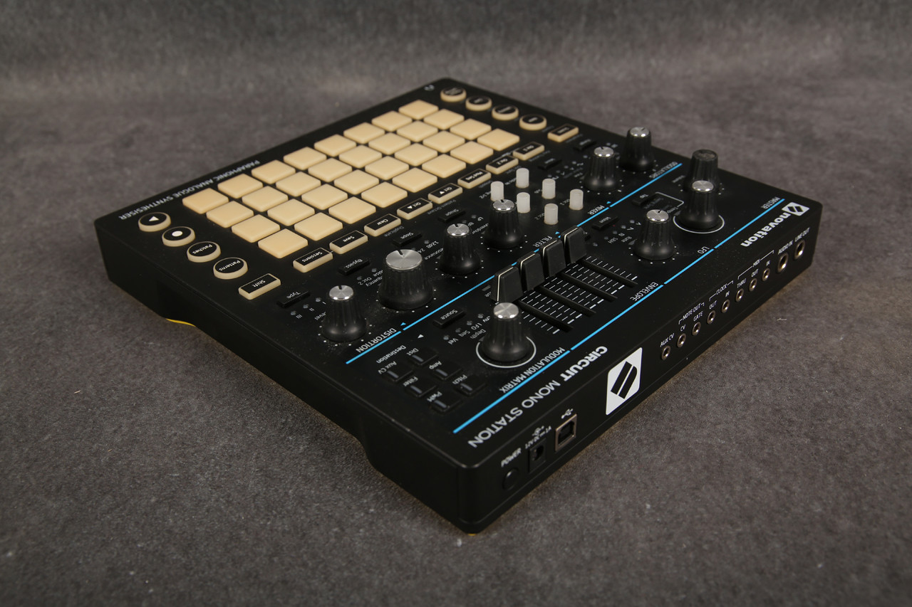 Novation Circuit Mono Station 2nd Hand | Rich Tone Music