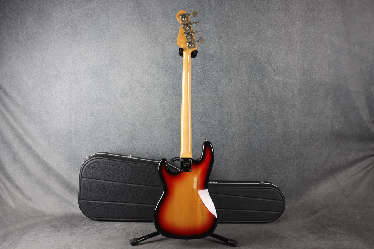 Aria Pro II Precise Bass 1977 3-Colour Sunburst 2nd Hand | Rich