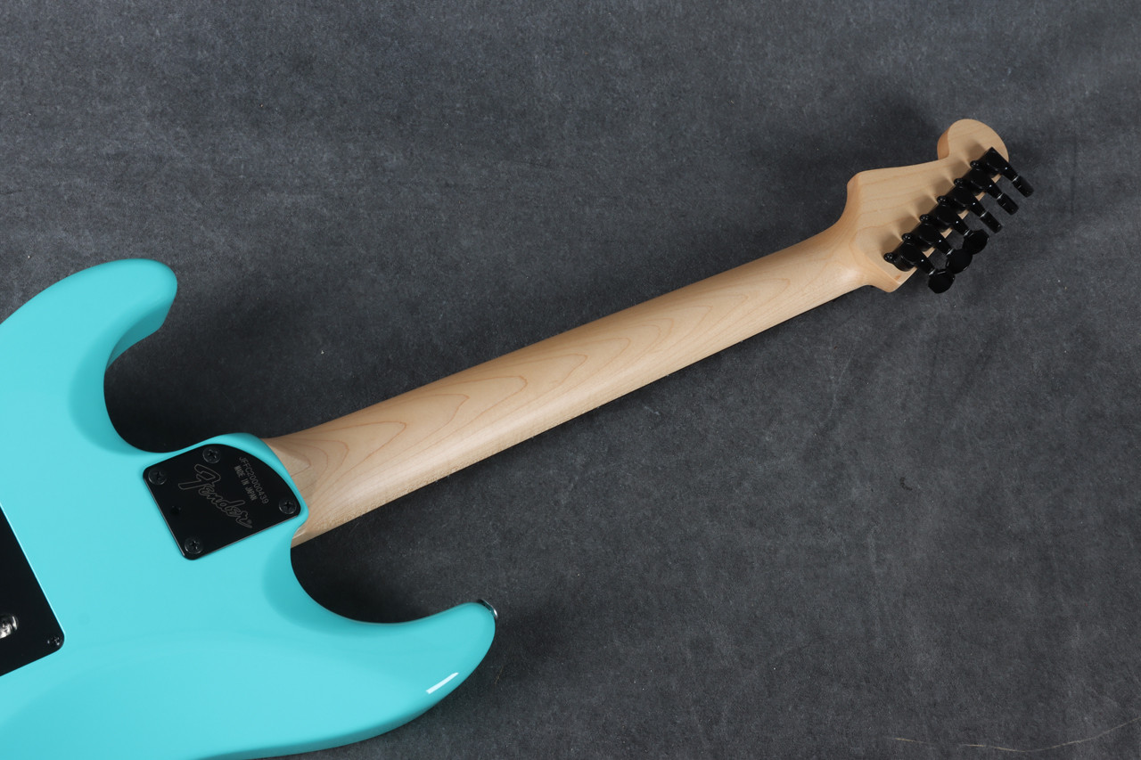 Fender HM Strat Made In Japan Ice Blue 2nd Hand | Rich Tone Music