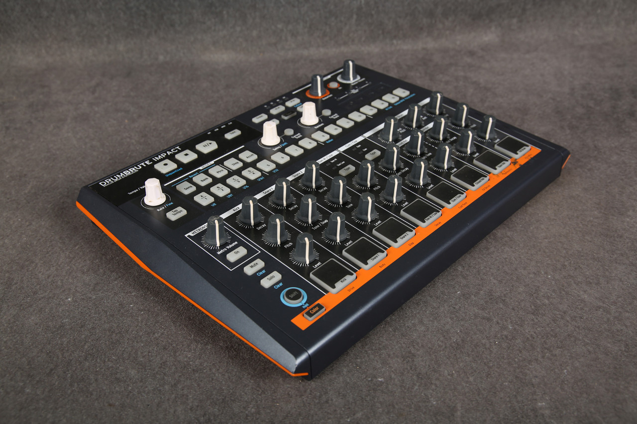 Arturia DrumBrute Impact Analog Drum Machine 2nd Hand | Rich Tone