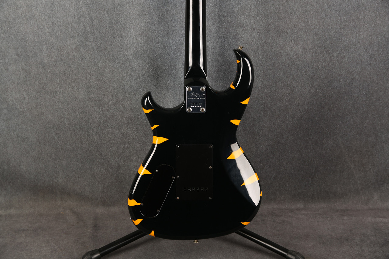 ☆M16243【AriaProⅡ】アリアプロ RS inazuma-v エレキギター 弦楽器