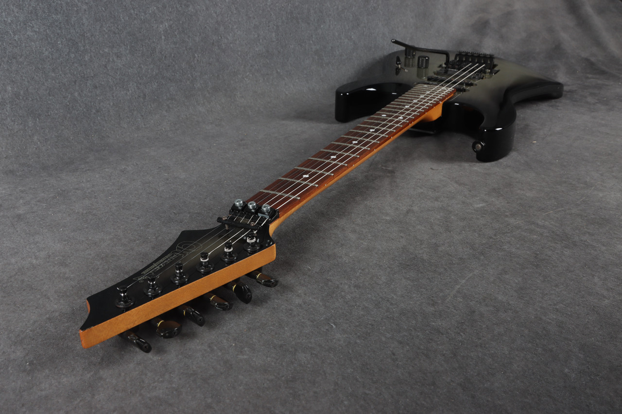 Charvel CDS-065-SSH Superstrat 1993 MIJ Black Sunburst 2nd Hand