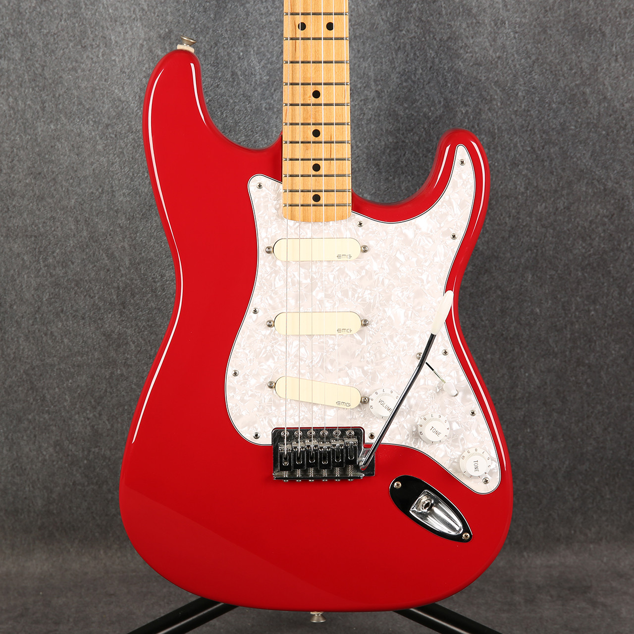 Fender Mexican Standard Stratocaster EMG Pickups Dakota Red 2nd