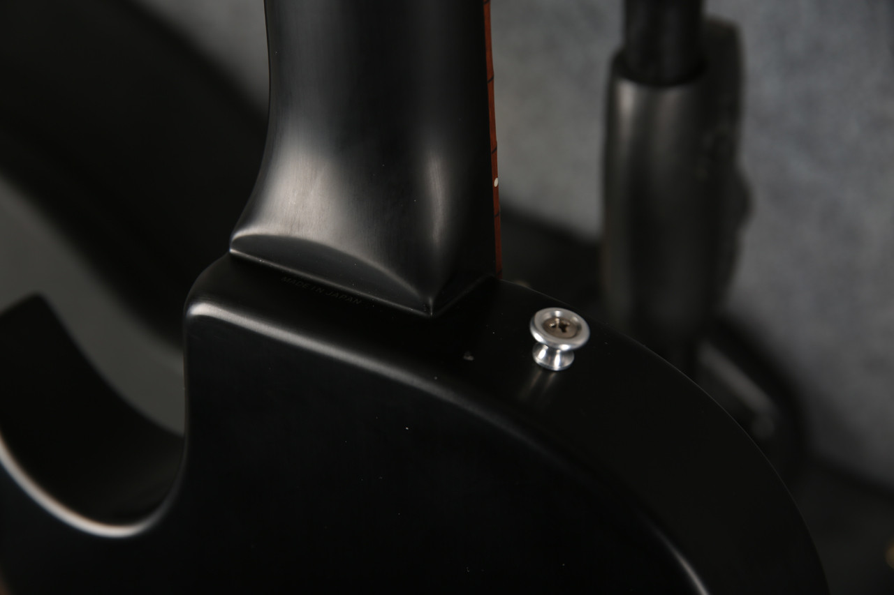 Zemaitis A22SU 3S Black Pearl Diamond 2nd Hand | Rich Tone Music