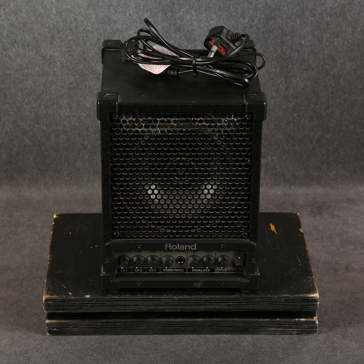 Roland CM30 Cube Monitor 2nd Hand | Rich Tone Music
