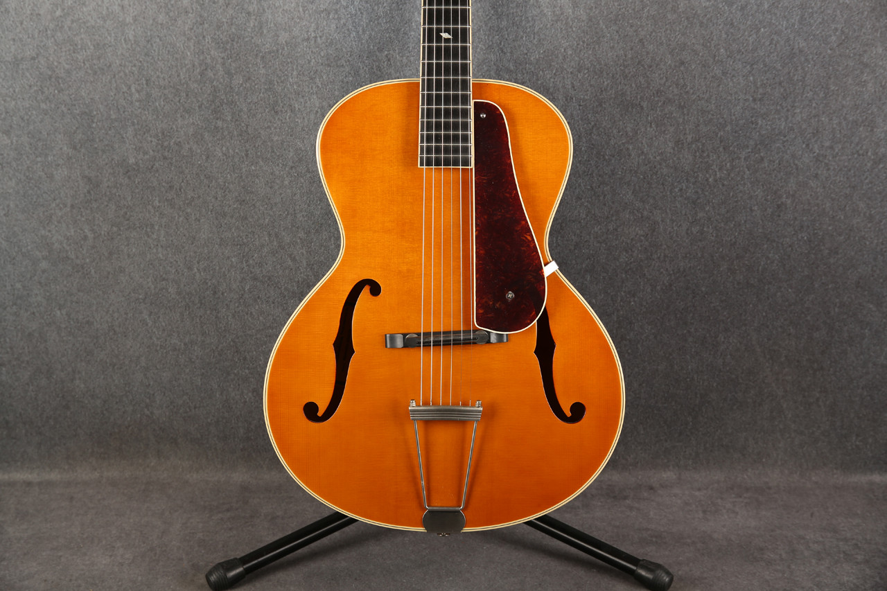 Epiphone Masterbilt Zenith Archtop Vintage Natural 2nd Hand | Rich