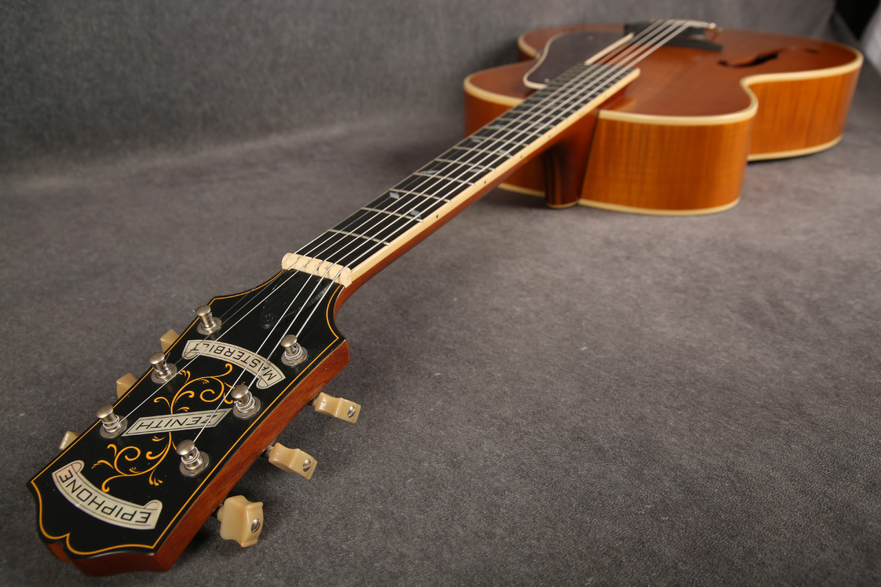 Epiphone Masterbilt Zenith Archtop Vintage Natural 2nd Hand | Rich