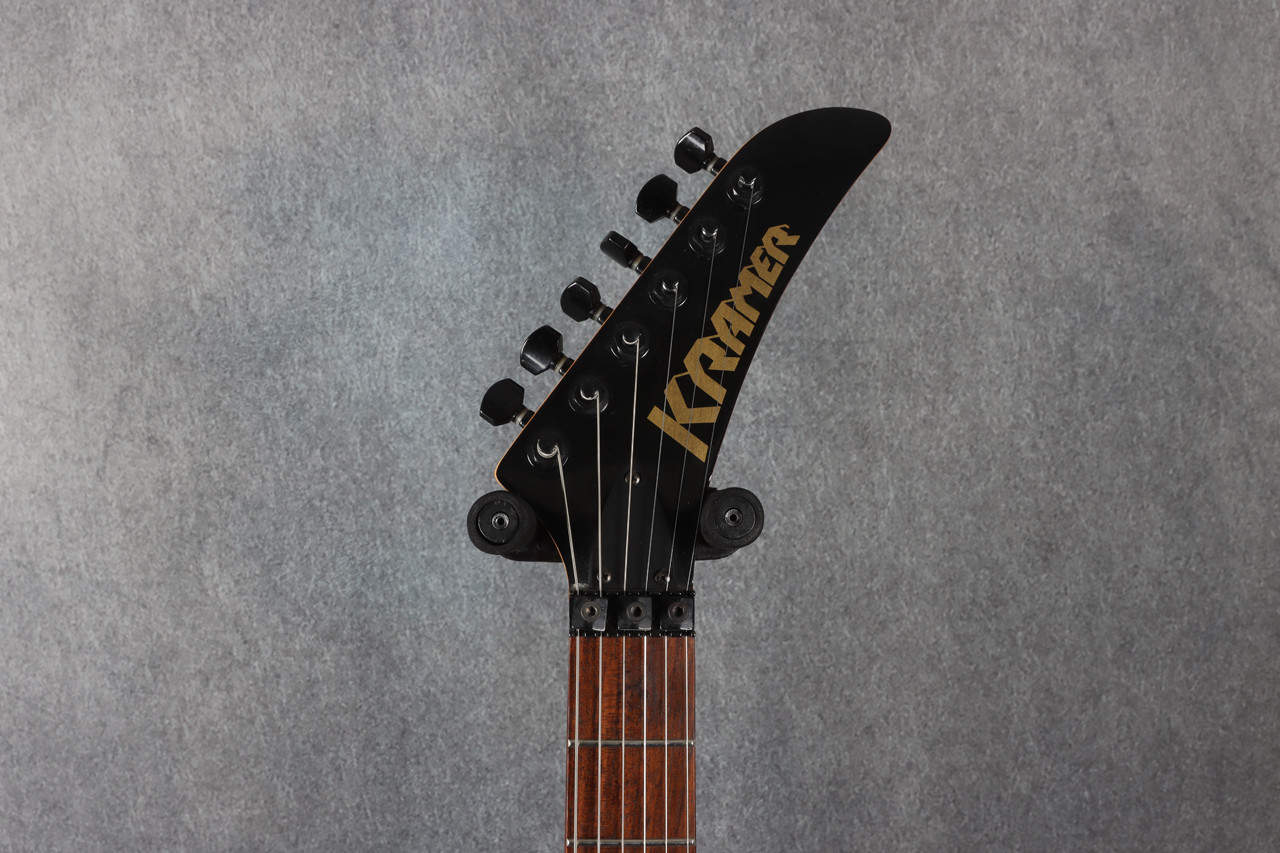 Kramer Striker HSS Jumper Red 2nd Hand | Rich Tone Music