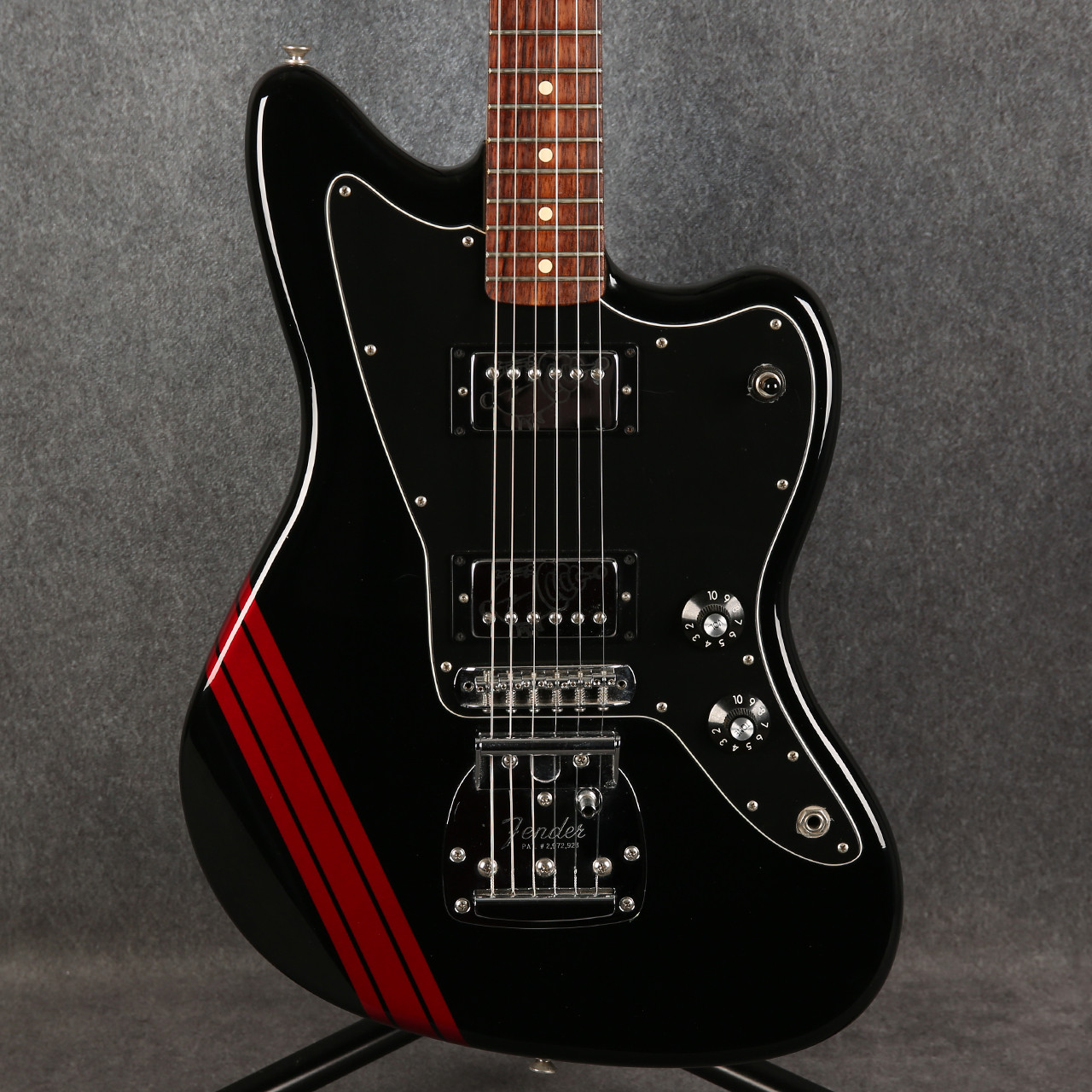 Fender Special Edition Blacktop Jazzmaster HH Stripe Black 2nd