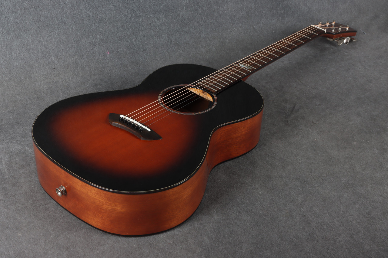 Yamaha CSF-35 Acoustic Sunburst 2nd Hand | Rich Tone Music