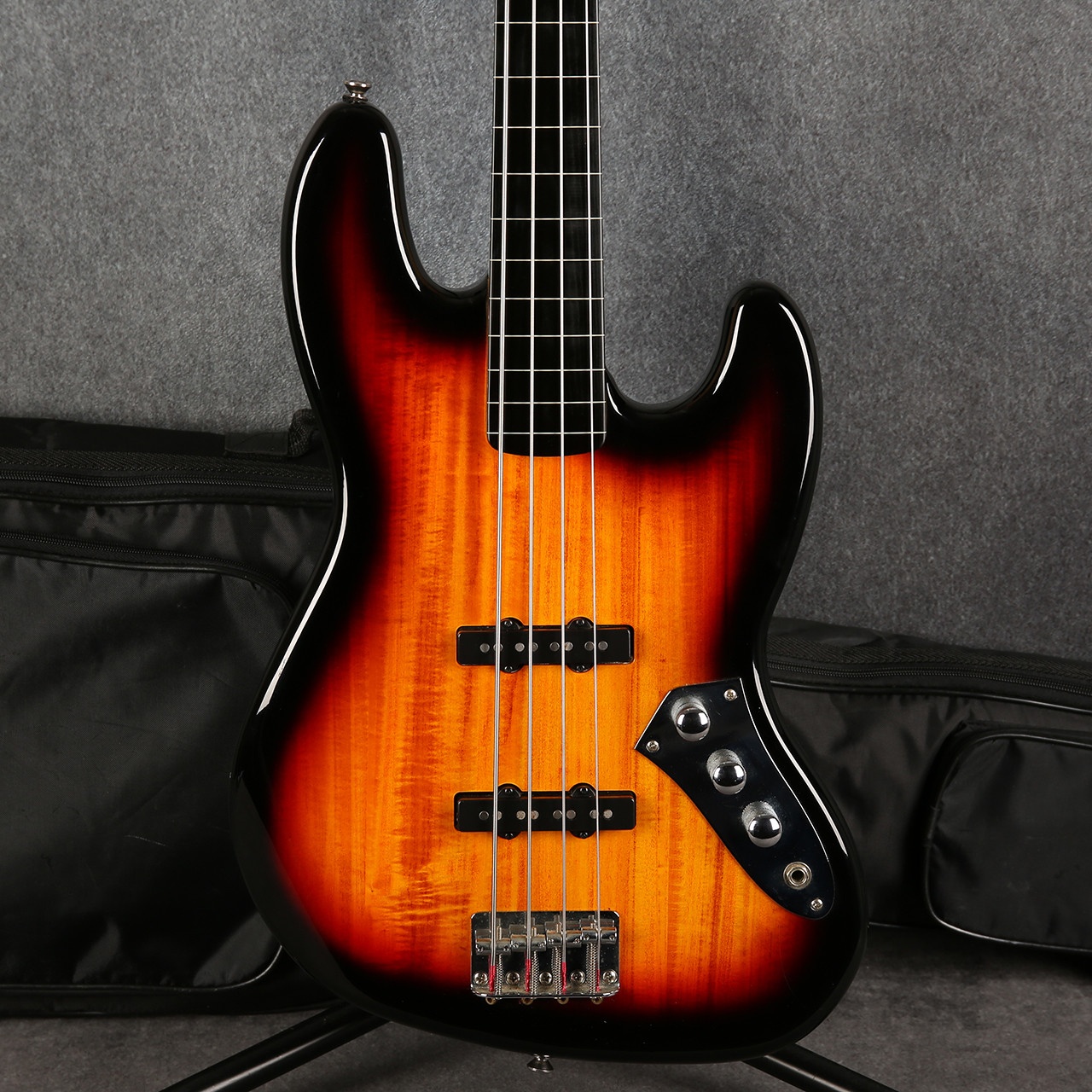 squier vintage modifyed jazz bass フレットレス Squier Vintage Modified Jazz Bass Fretless 3-Tone Sunburst 2nd