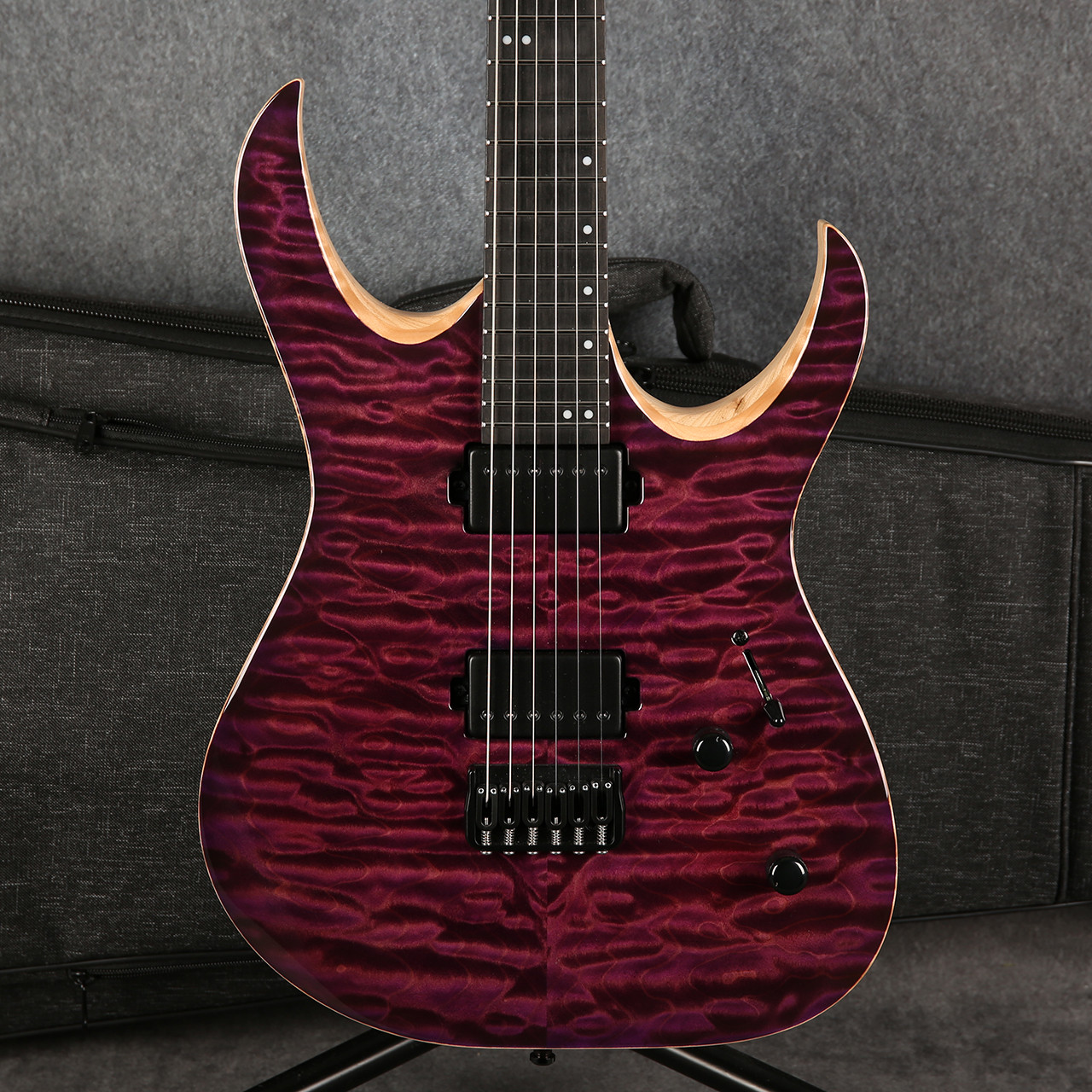 Mayones Duvell Elite 6 Trans Purple Gloss 2nd Hand | Rich Tone Music