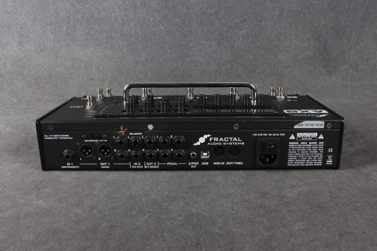 Fractal AX8 Multi FX Processor 2nd Hand | Rich Tone Music
