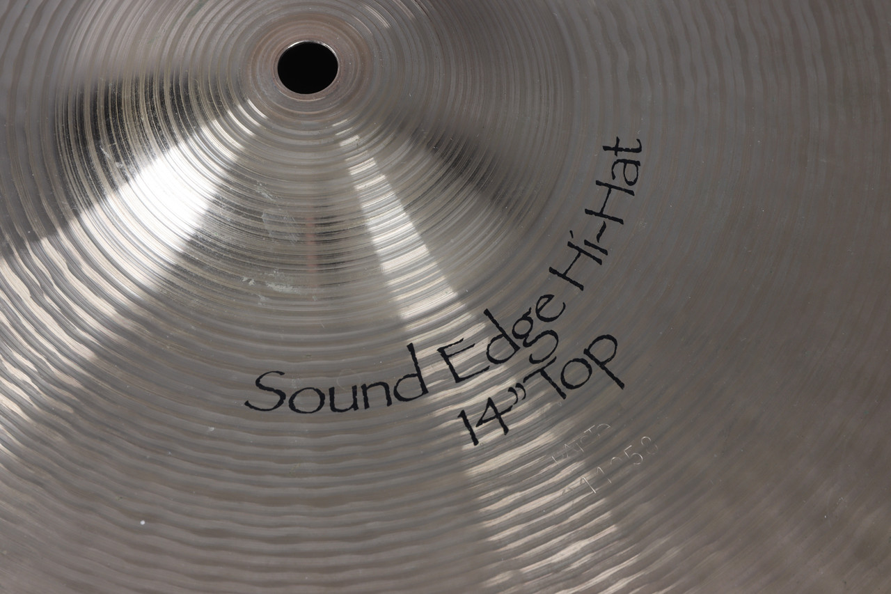 Paiste Signature 14 Inch Sound Edge Hi-Hat Cymbals 2nd Hand | Rich