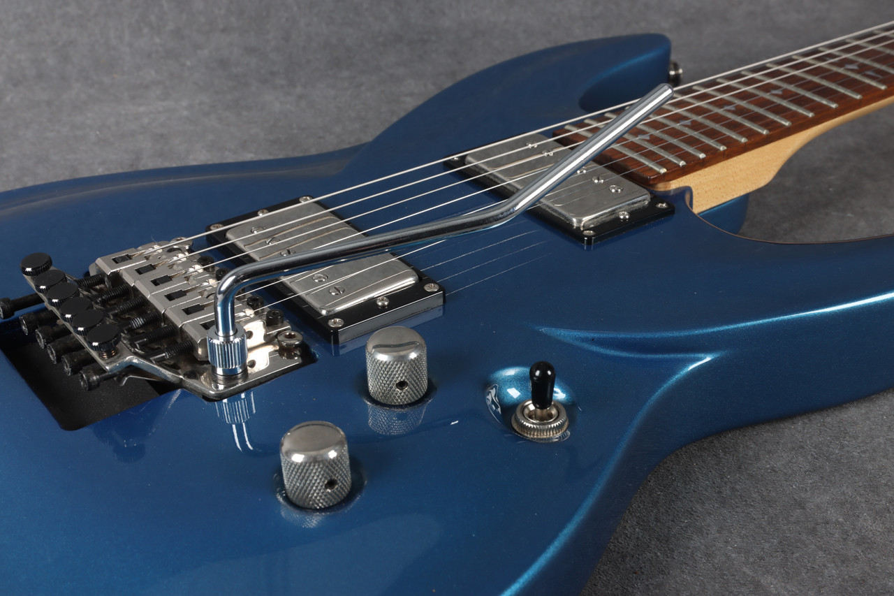 DBZ Barchetta ST-FR Cobalt Blue 2nd Hand | Rich Tone Music