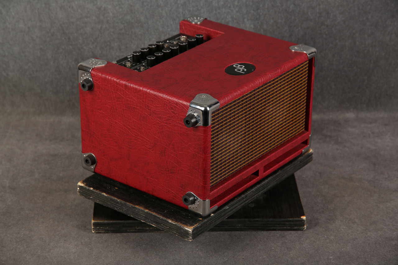 Phil Jones Bass Cub BG-100 Bass Combo Red 2nd Hand | Rich Tone Music
