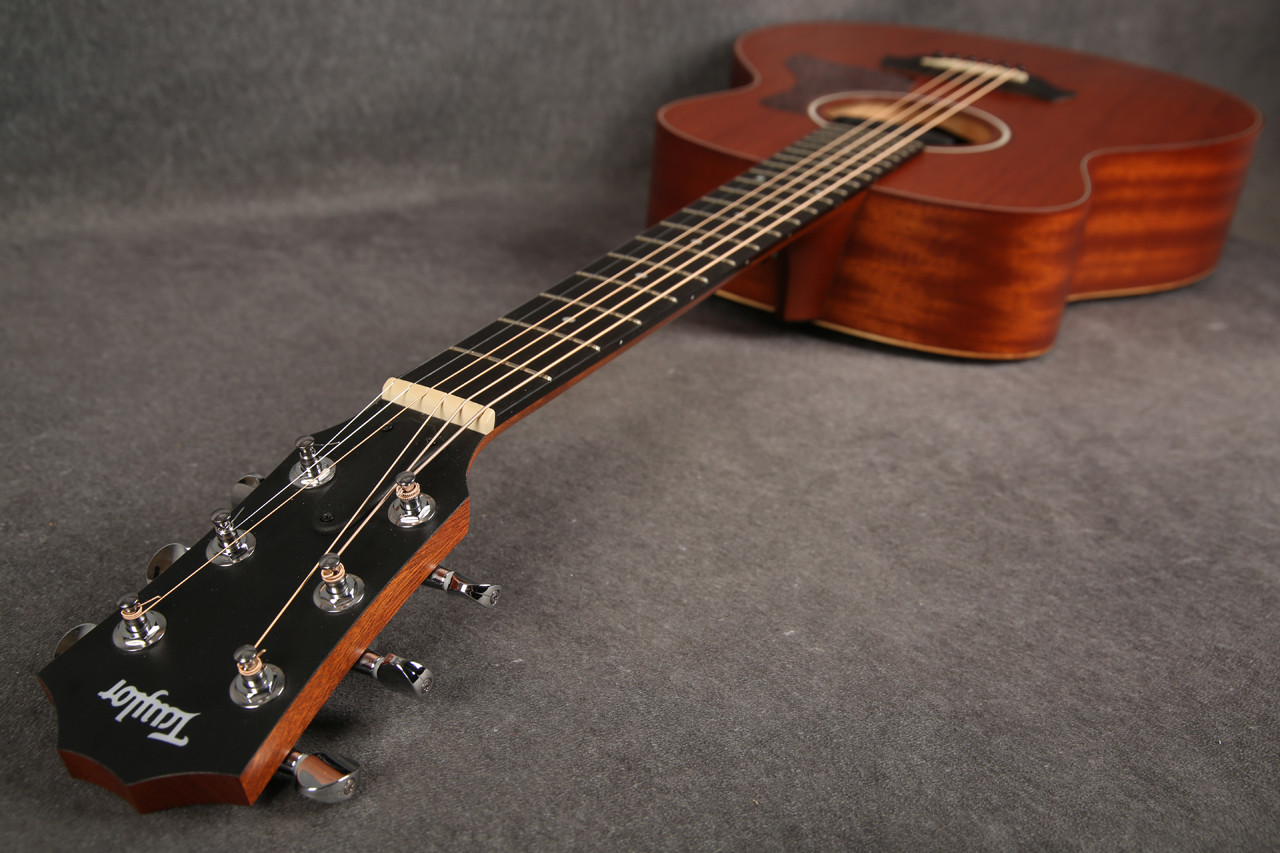 Taylor GS Mini Mahogany ES-Go Pickup 2nd Hand | Rich Tone Music
