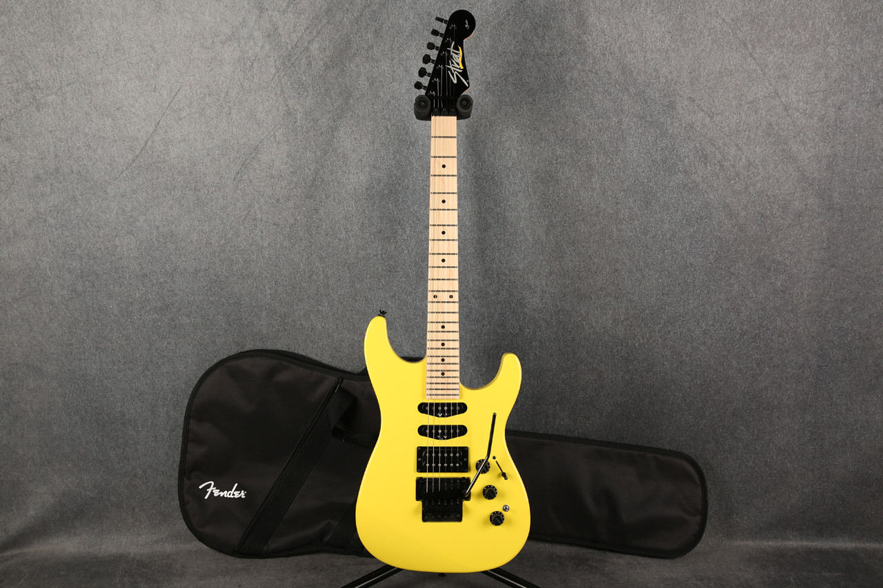 Fender Made in Japan HM Strat Frozen Yellow 2nd Hand | Rich Tone Music