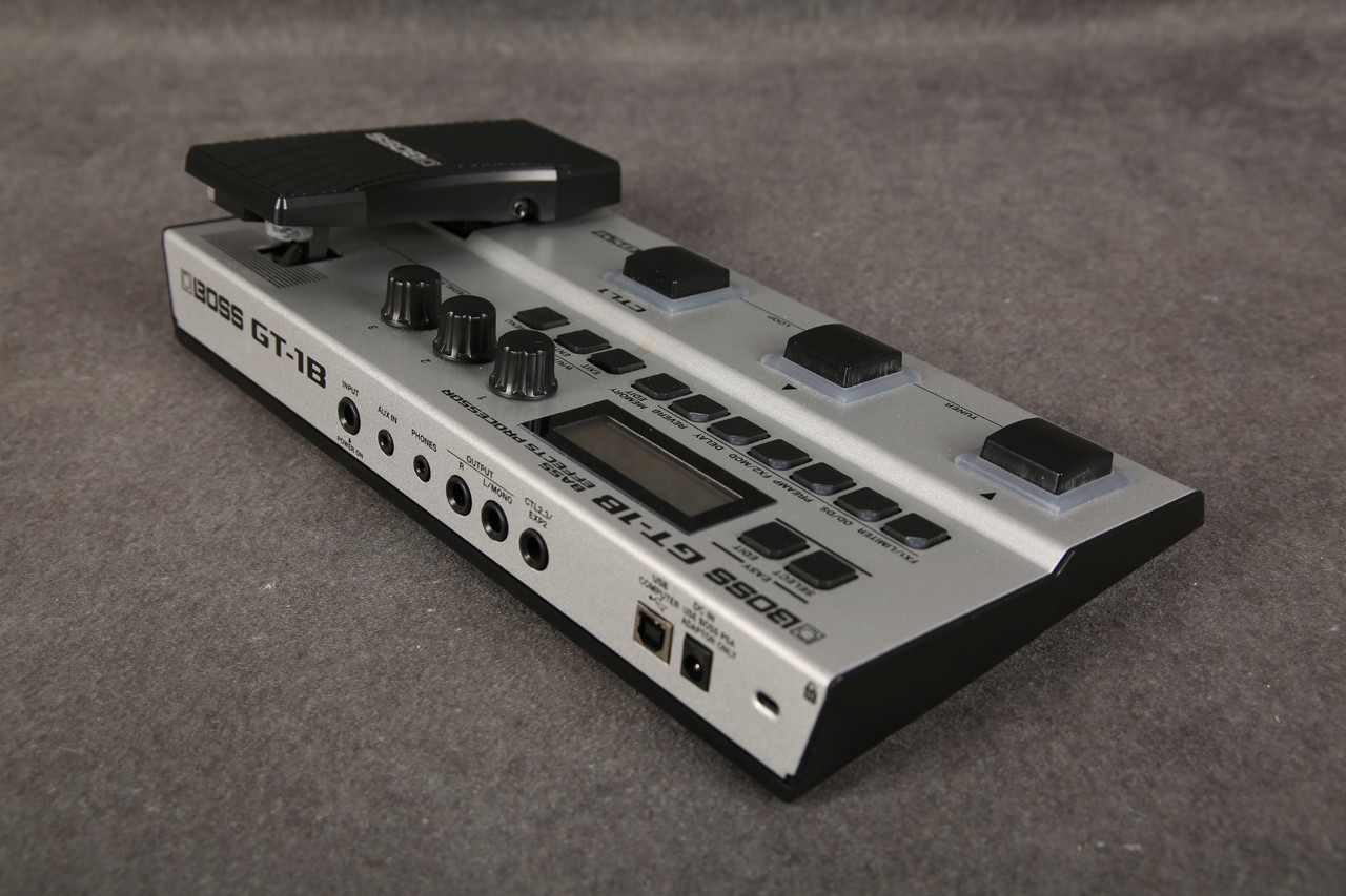 Boss GT-1B Bass Multi-Effects Processor 2nd Hand | Rich Tone Music