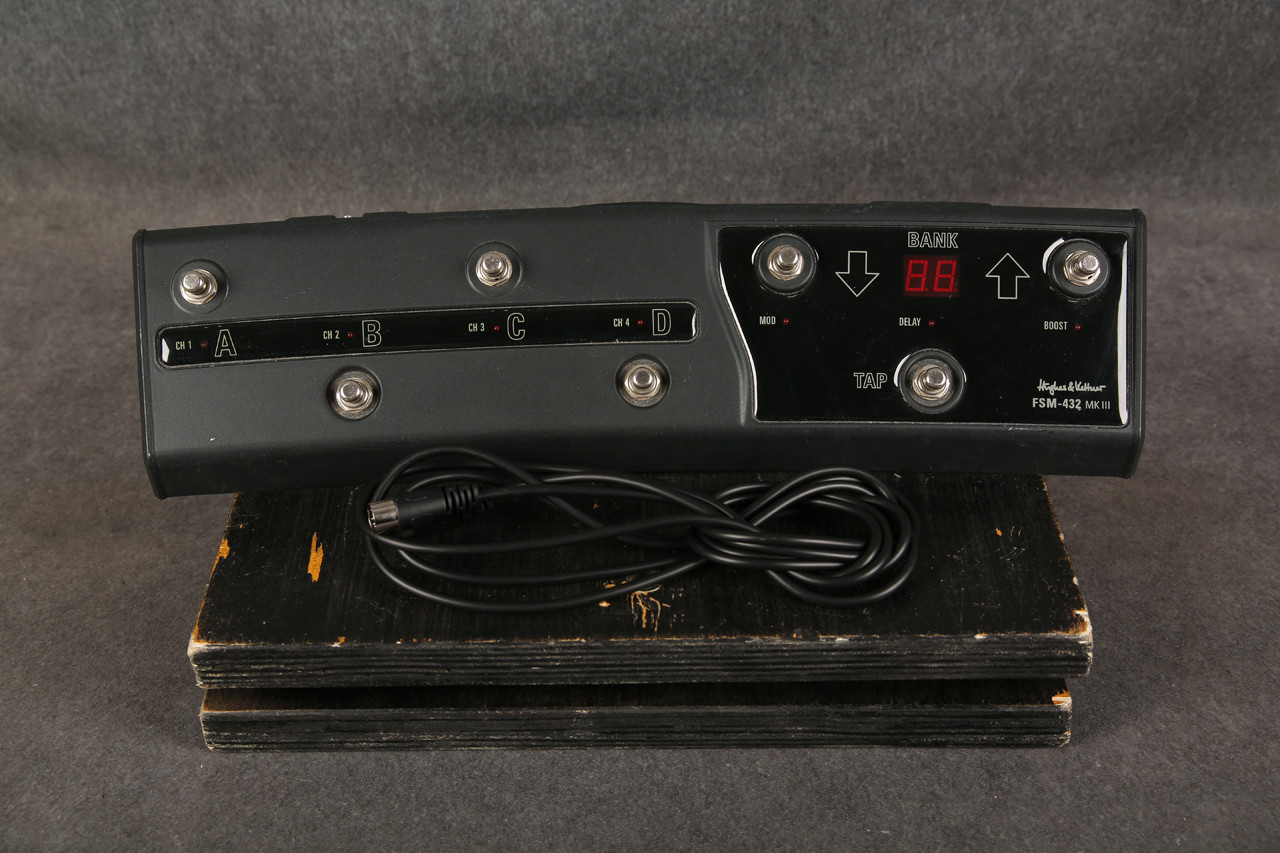 Hughes & Kettner Grandmeister Deluxe 40 & FSM-432 MK III 2nd Hand
