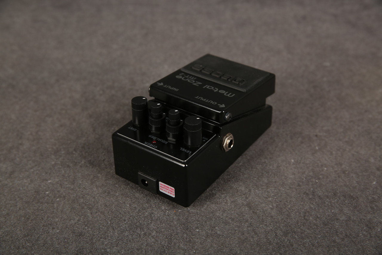 BOSS MT-2-A3 メタルゾーン 30th Anniversary Boss MT-2 30th Anniversary Limited Edition Metal Zone Pedal 2nd