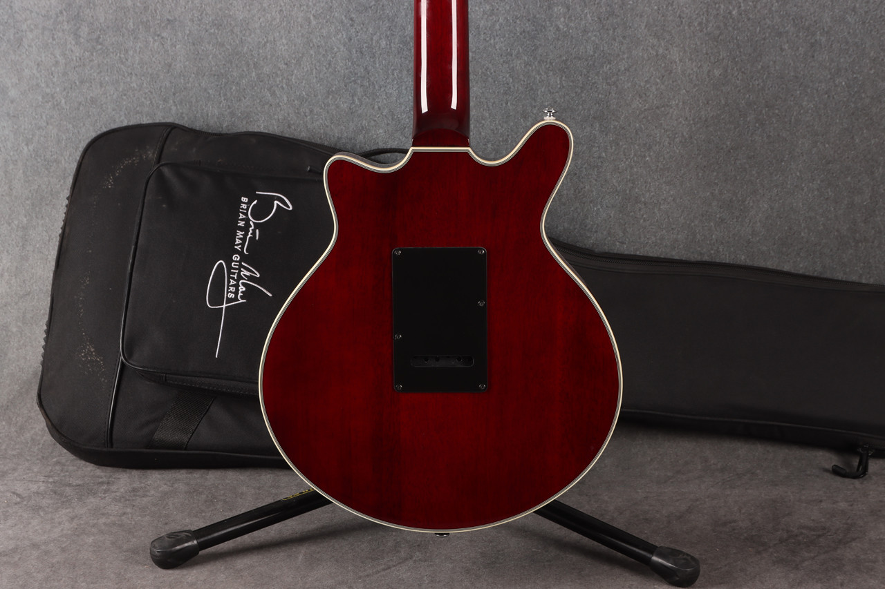 Brian May Special Antique Cherry 2nd Hand | Rich Tone Music