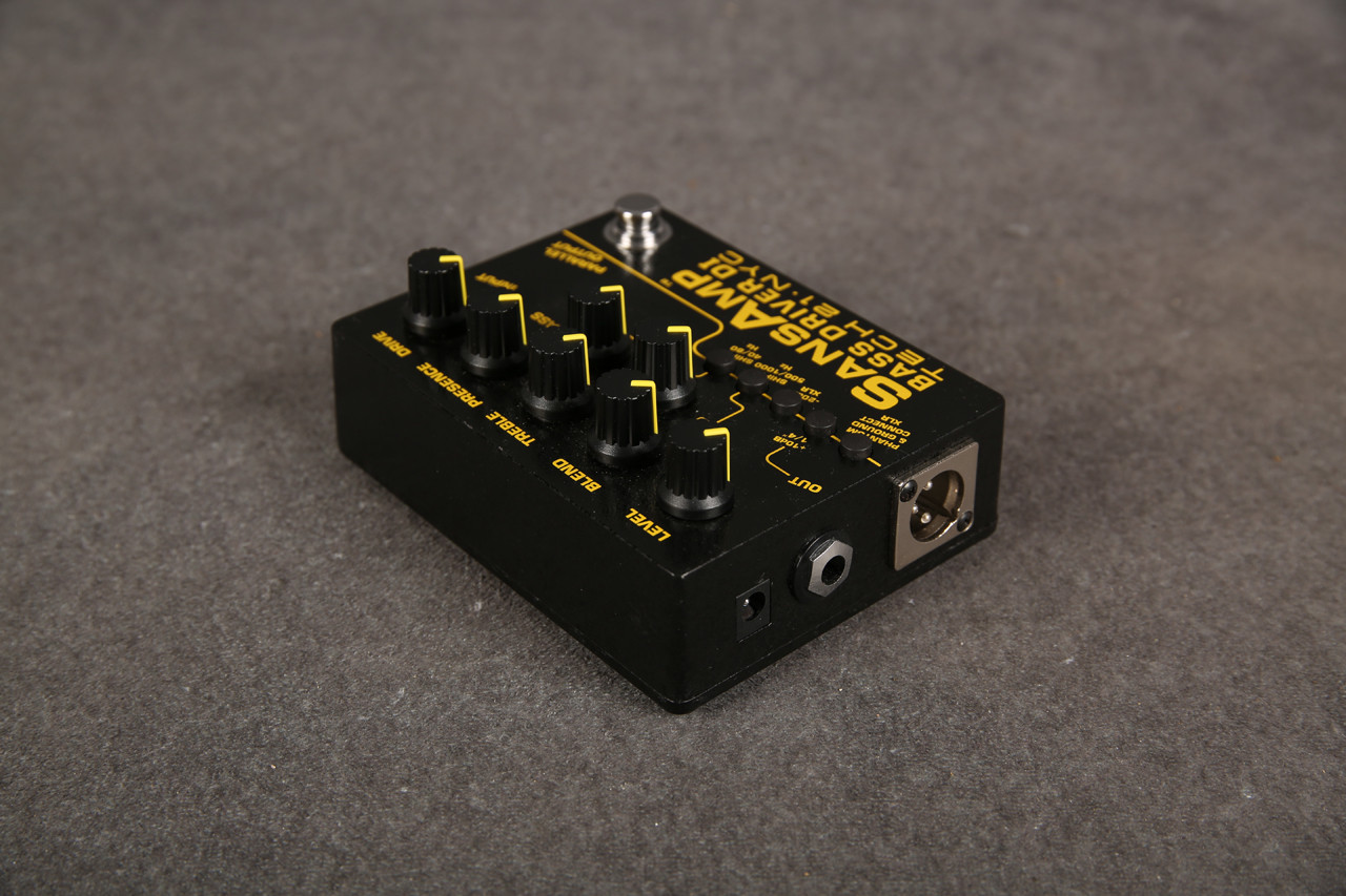 Tech 21 SansAmp Bass Driver V2 DI Preamp Pedal 2nd Hand | Rich