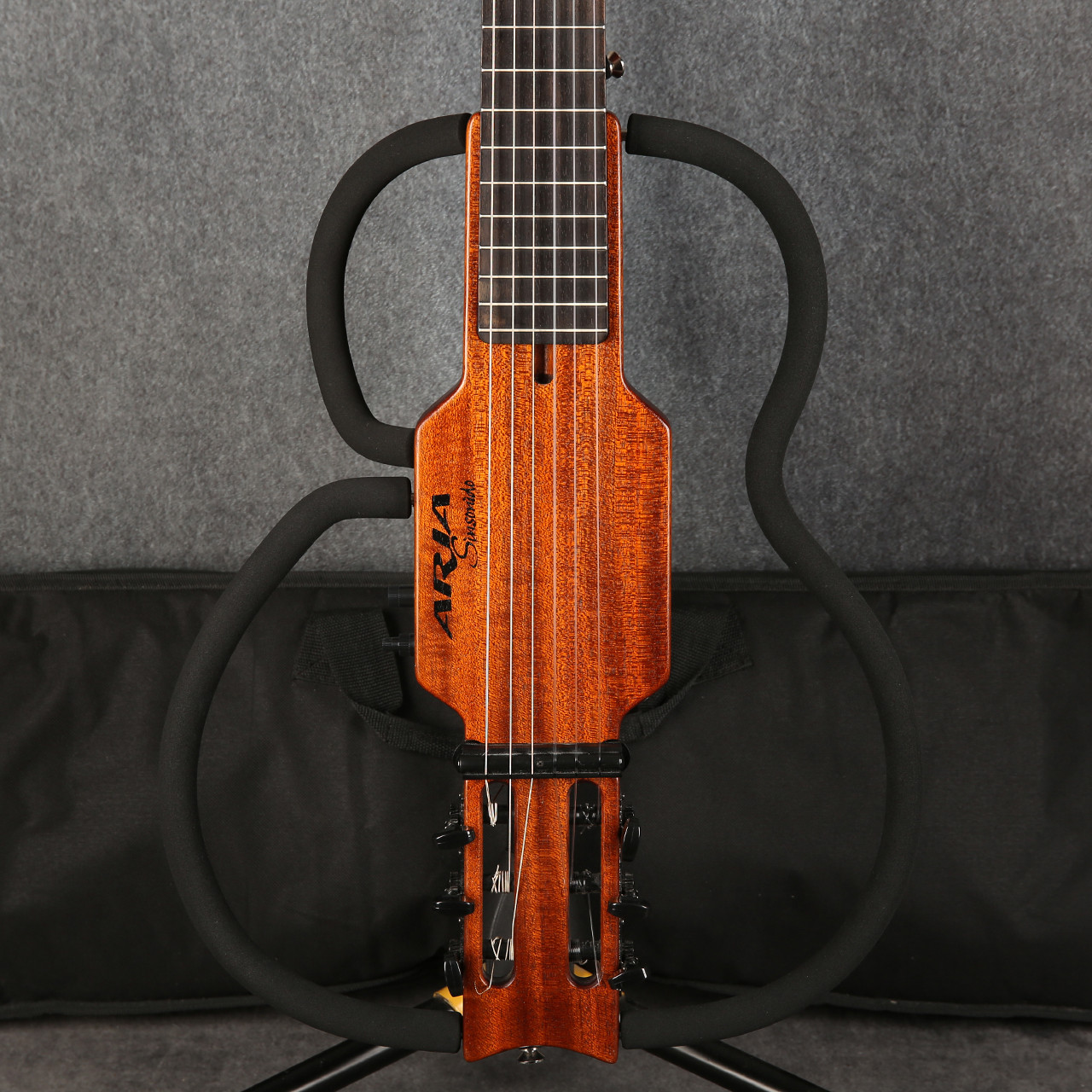 Aria AS-100C Sinsonido Silent Classical Guitar 2nd Hand | Rich