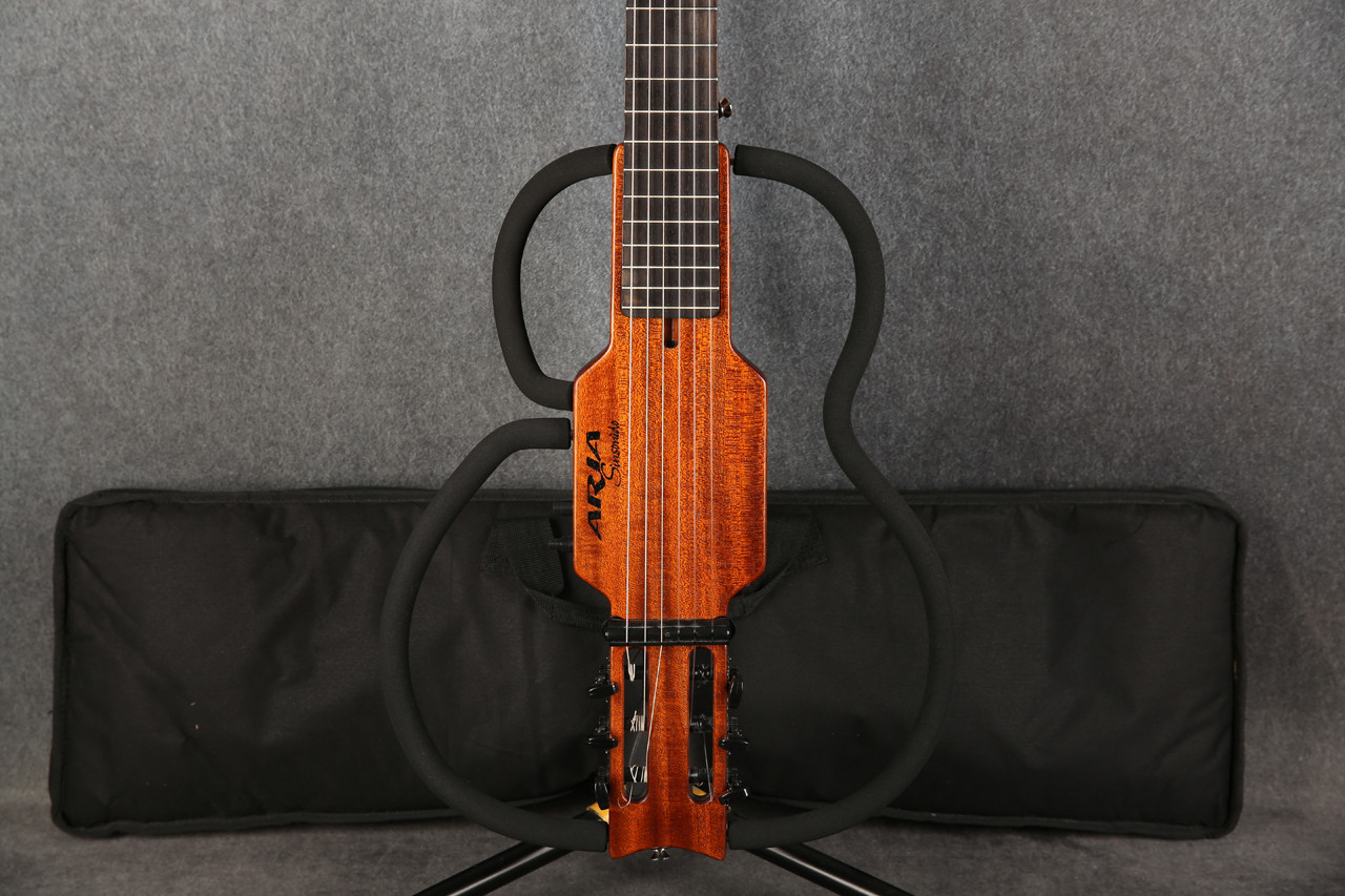 Aria AS-100C Sinsonido Silent Classical Guitar 2nd Hand | Rich