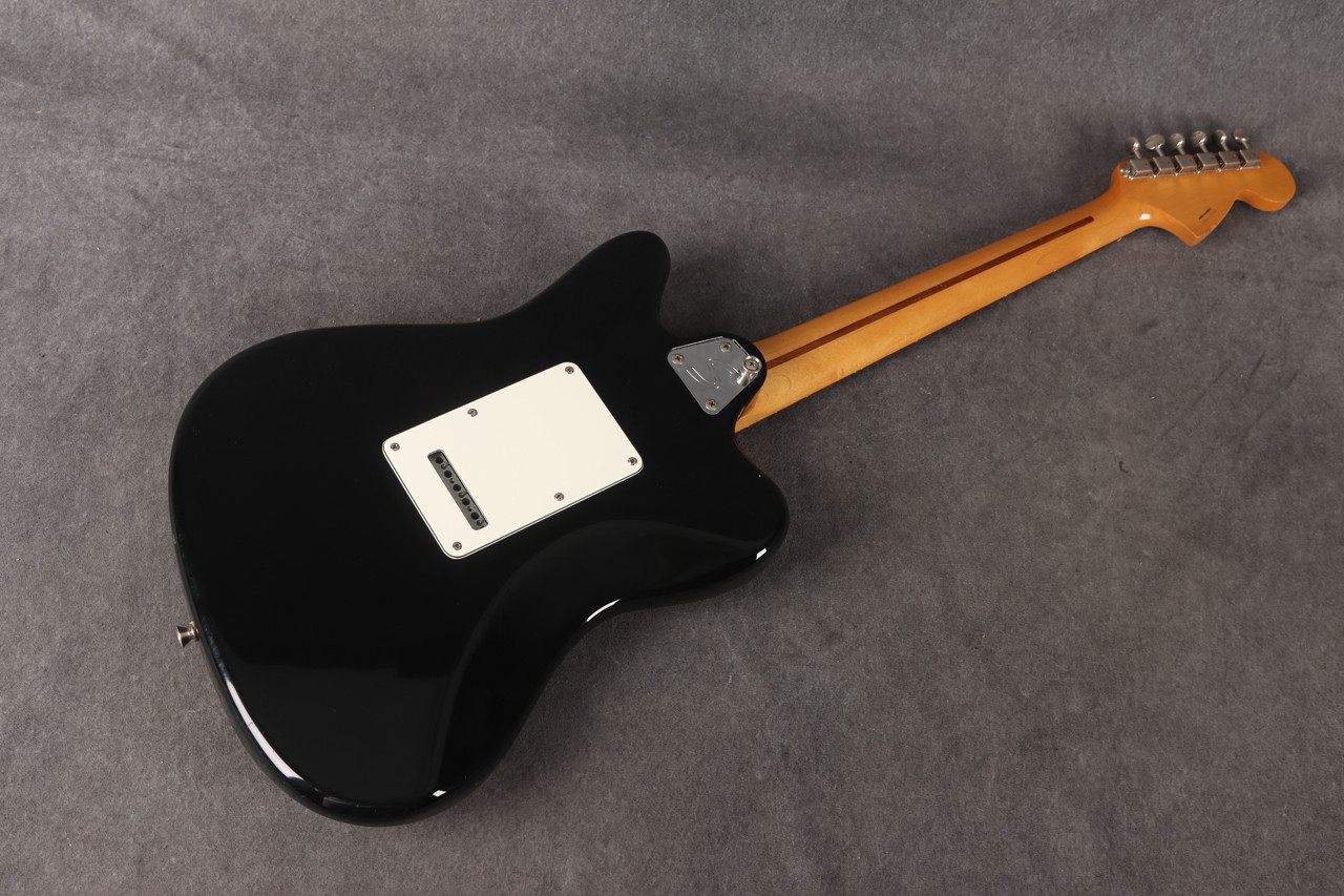 日本製Squier vista supersonic Squier Vista Series Super-Sonic Crafted in Japan Black 2nd Hand