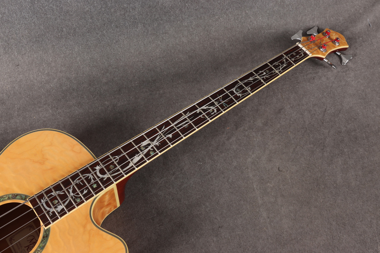 【10922】 Michael Kelly Act Ele Bass Michael Kelly DF-4 Electro-Acoustic Bass Quilted Natural 2nd Hand