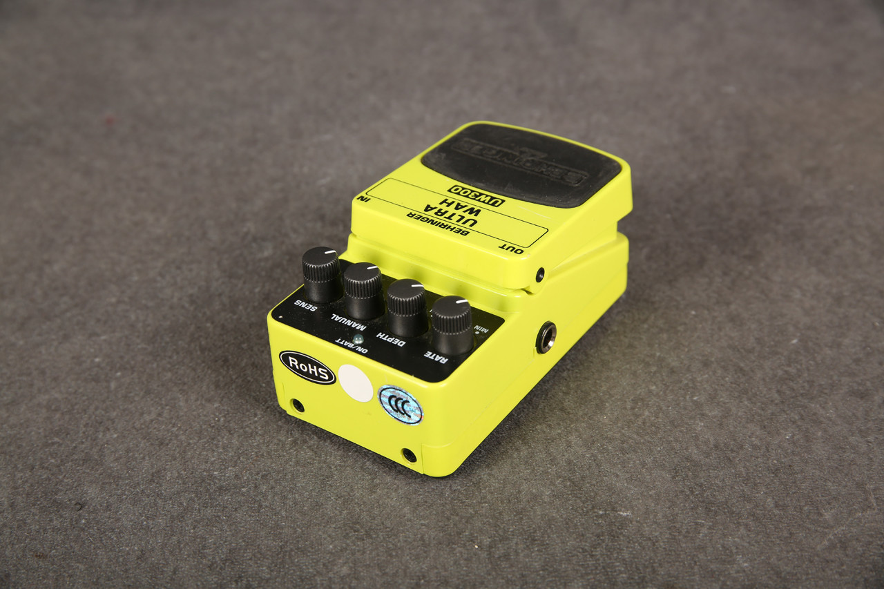 Behringer UW300 2nd Hand | Rich Tone Music