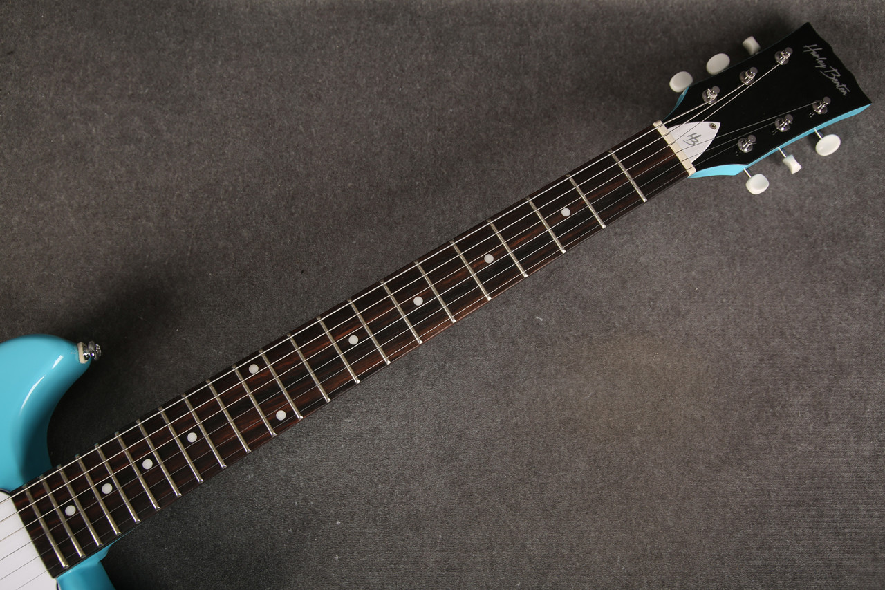 Harley Benton DC-Junior FAT Benton Blue 2nd Hand | Rich Tone Music