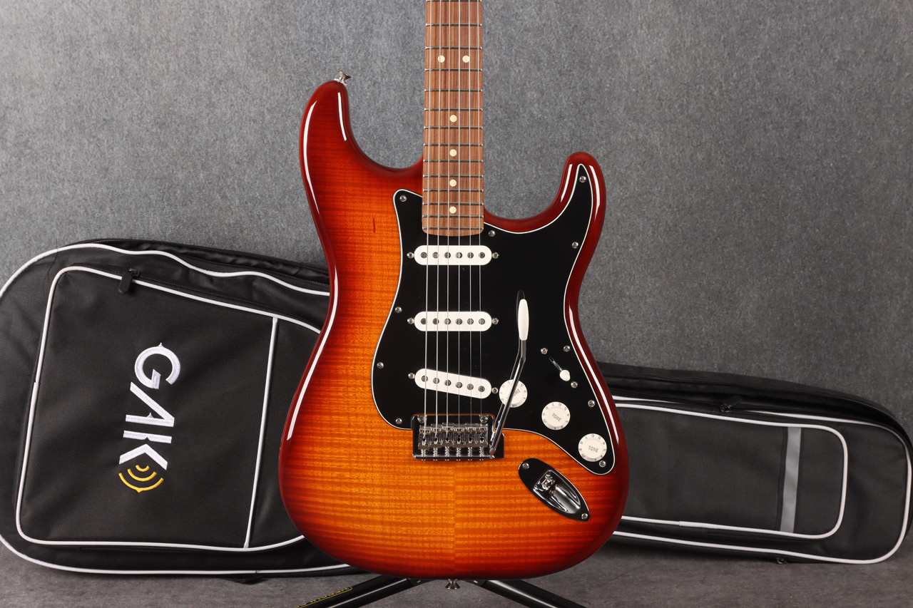 Fender Player Stratocaster Plus Top Tobacco Sunburst 2nd Hand