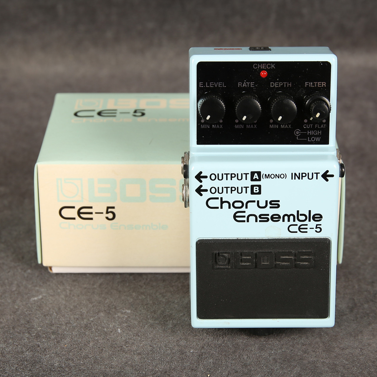 □ BOSS ボス CE-5 Chorus Ensemble コーラスアンサンブル ギター用