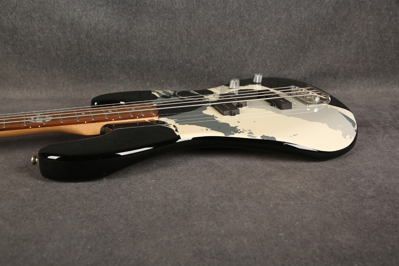 Squier Frank Bello Signature Jazz Bass Black 2nd Hand | Rich Tone