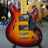 Fender Modern Player Starcaster - Cherry Sunburst - 2nd Hand