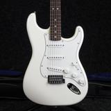 Fender Mexican Stratocaster - White w/ Gig Bag - 2nd Hand