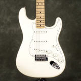 Fender Standard Stratocaster - White - 2nd Hand