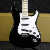 Fender Artist Series Billy Corgan Stratocaster - Black w/Hard Case - 2nd Hand
