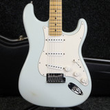 Fender American Stratocaster 2002 - White w/Hard Case - 2nd Hand