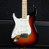 Fender American Deluxe Stratocaster, Left Handed - Sunburst w/Case - 2nd Hand