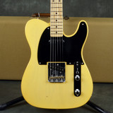 Fender American Vintage 52 Telecaster - Butterscotch Blonde w/Case - 2nd Hand