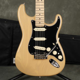 Fender Deluxe Stratocaster - Natural w/Hard Case - 2nd Hand