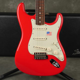 Fender Mark Knopfler Signature Stratocaster - Red w/Hard Case - 2nd Hand