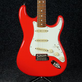 Squier Classic Vibe Simon Neil Signature Stratocaster - Fiesta Red - 2nd Hand