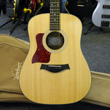 Taylor 110e - Left Handed w/ Gig Bag - 2nd Hand