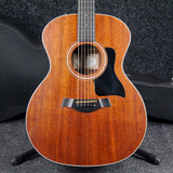 Taylor 324e Electro-Acoustic Guitar - Natural w/Hard Case - 2nd Hand